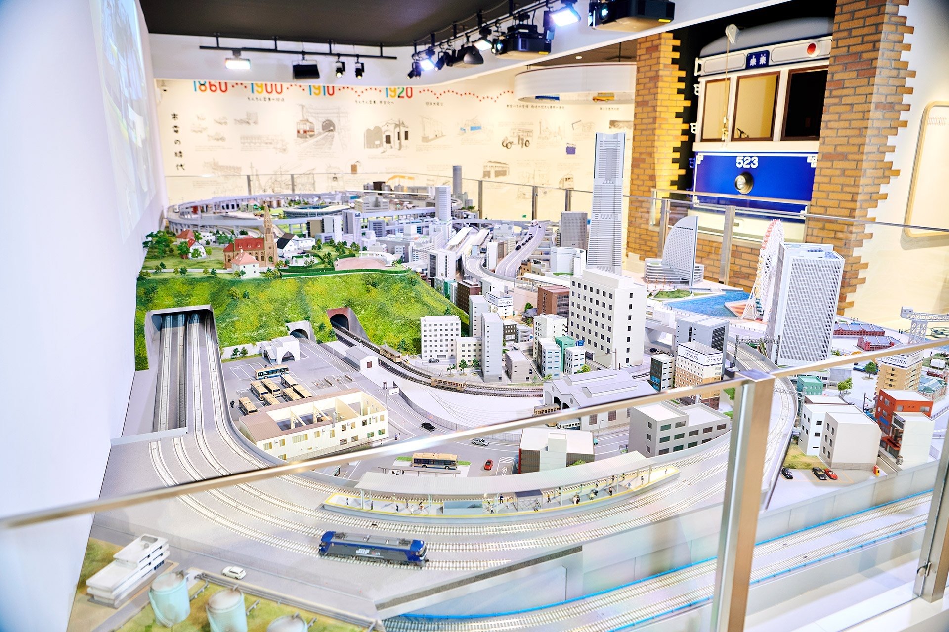 ハマジオラマ（横浜市電保存館.JPG